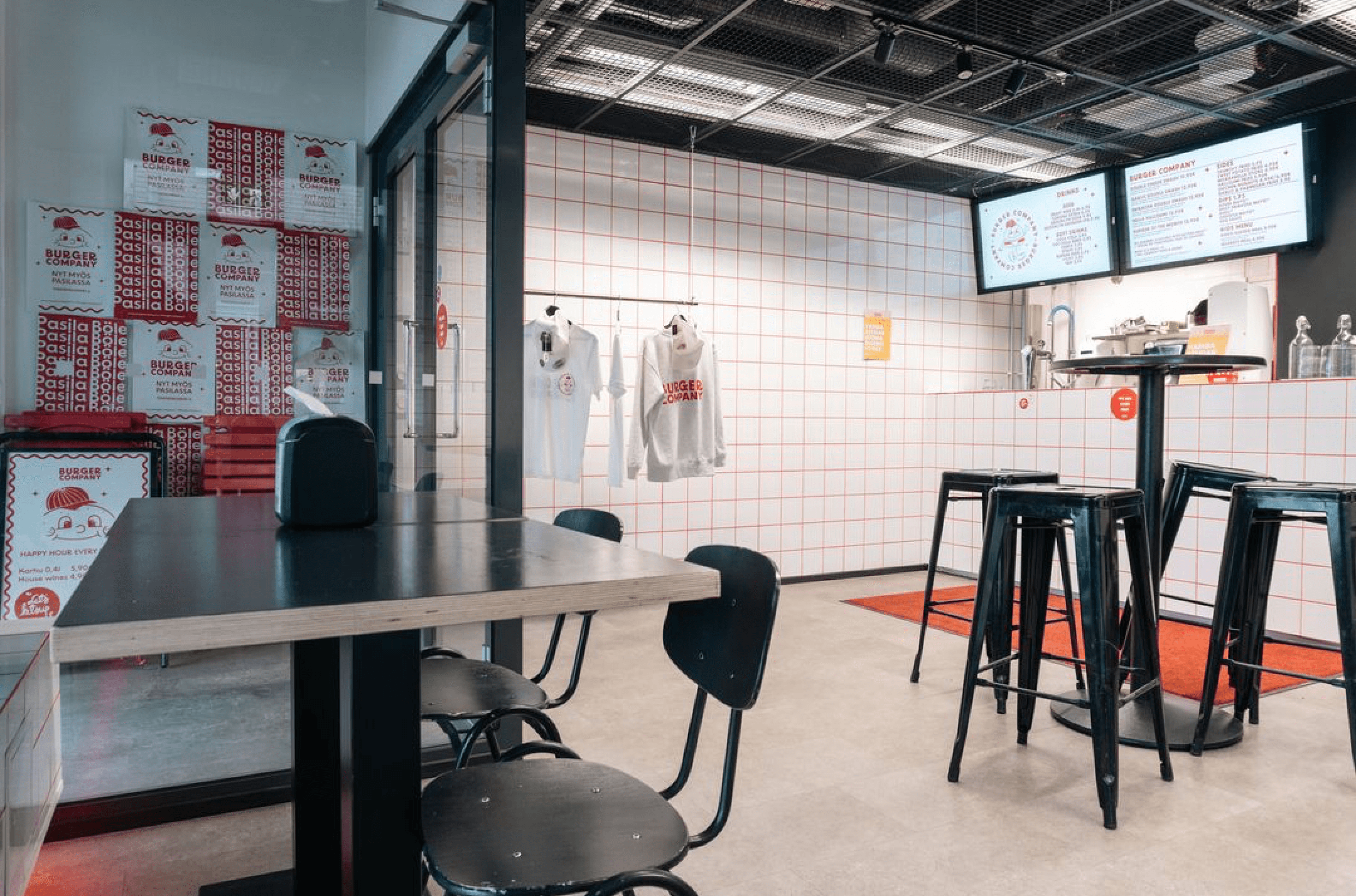 Inside of Burger Company's Pasila location